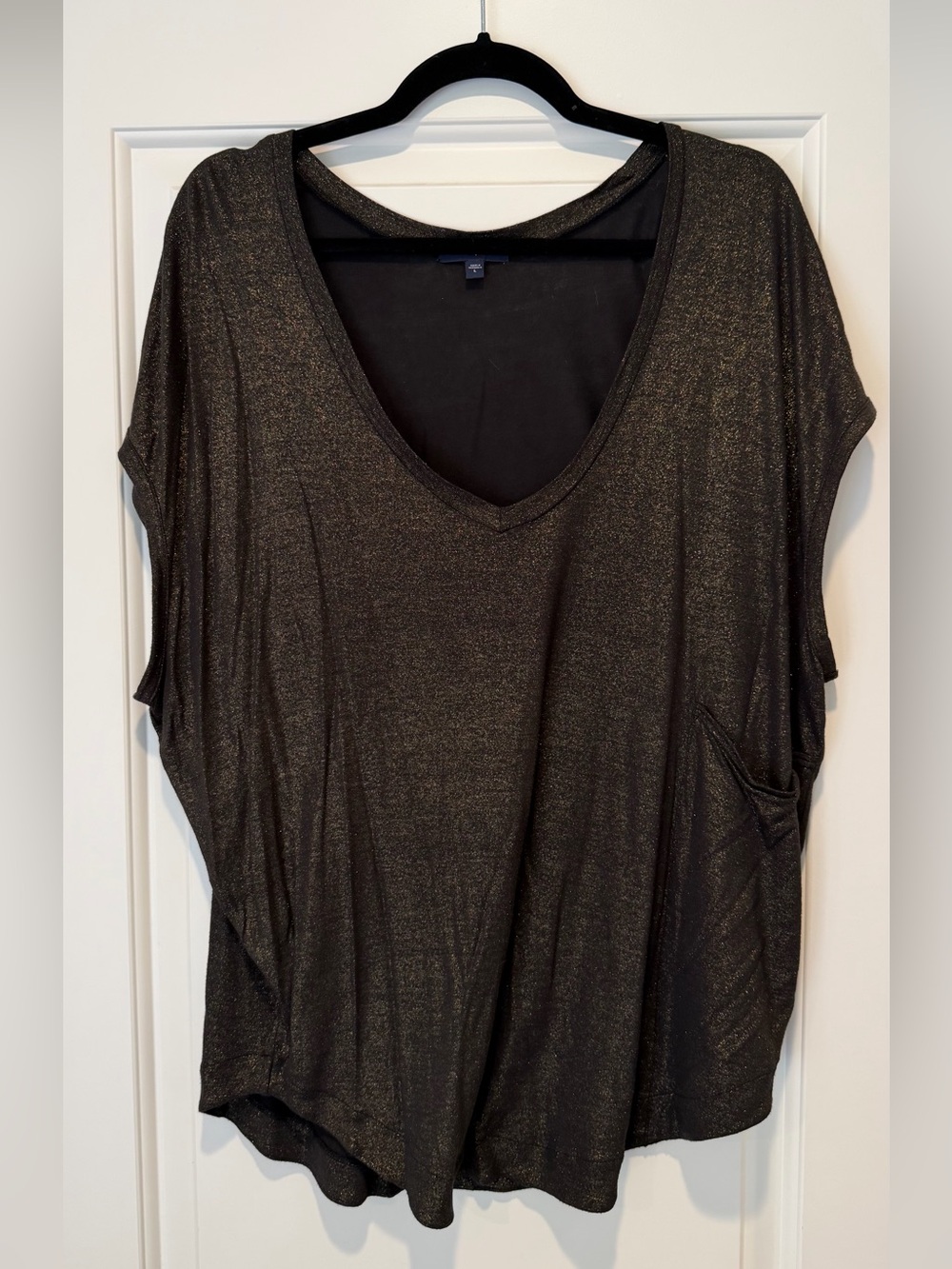 Women’s Metallic Black V-Neck Top by Gap